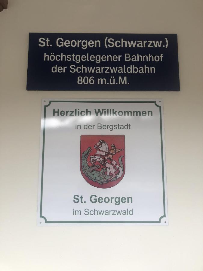 Schwarzwaldblick Leilighet St. Georgen im Schwarzwald Eksteriør bilde